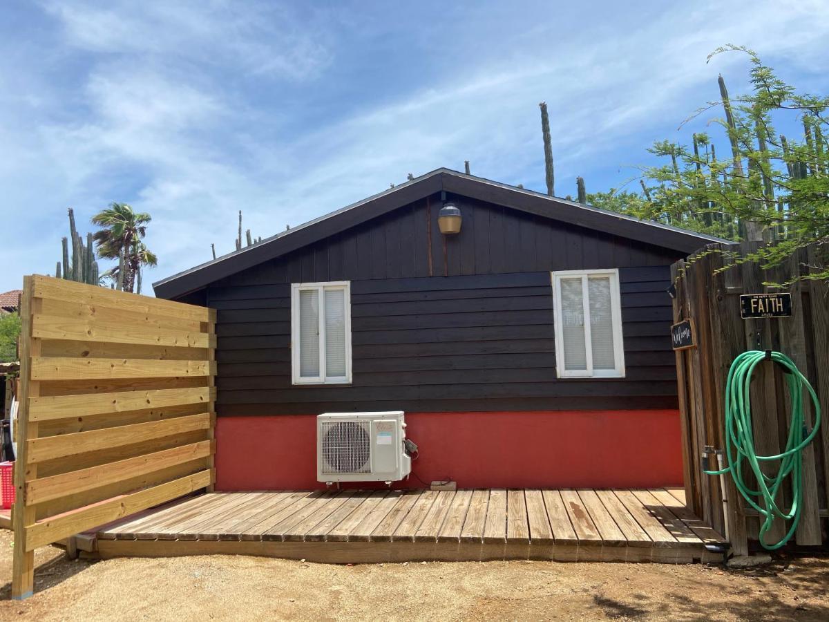 Cozy Studio With Private Spa Oranjestad Eksteriør billede