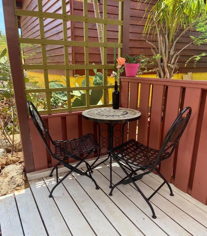 Cozy Studio With Private Spa Oranjestad Eksteriør billede