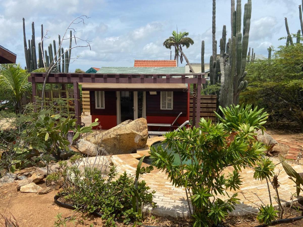 Cozy Studio With Private Spa Oranjestad Eksteriør billede