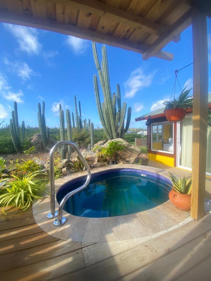 Cozy Studio With Private Spa Oranjestad Eksteriør billede